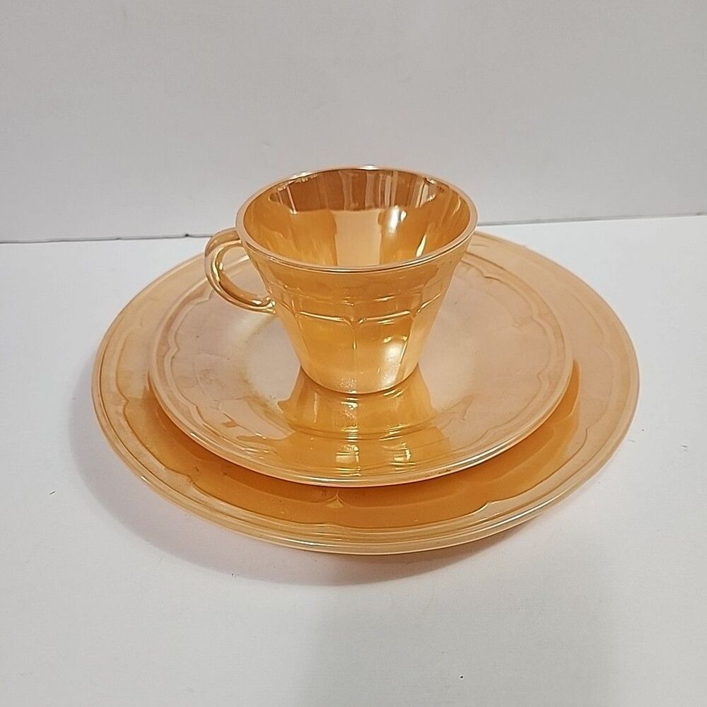Vintage Termocrisa Peach Lusterware Coffee Cup Mug & Plates (6.5",8.5")